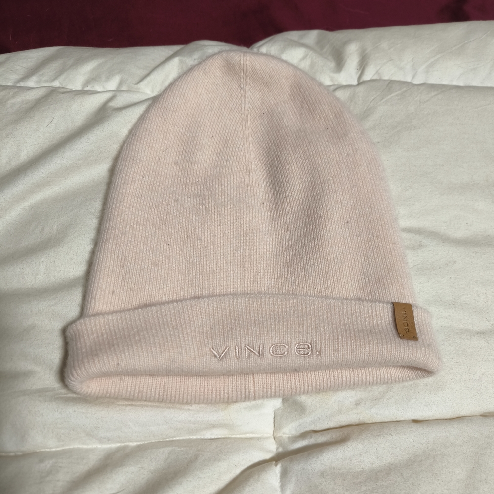 EUC $165 Vince. Women's Pink 100% Cashmere Fine Rib Double Layer Cuff Knit Hat